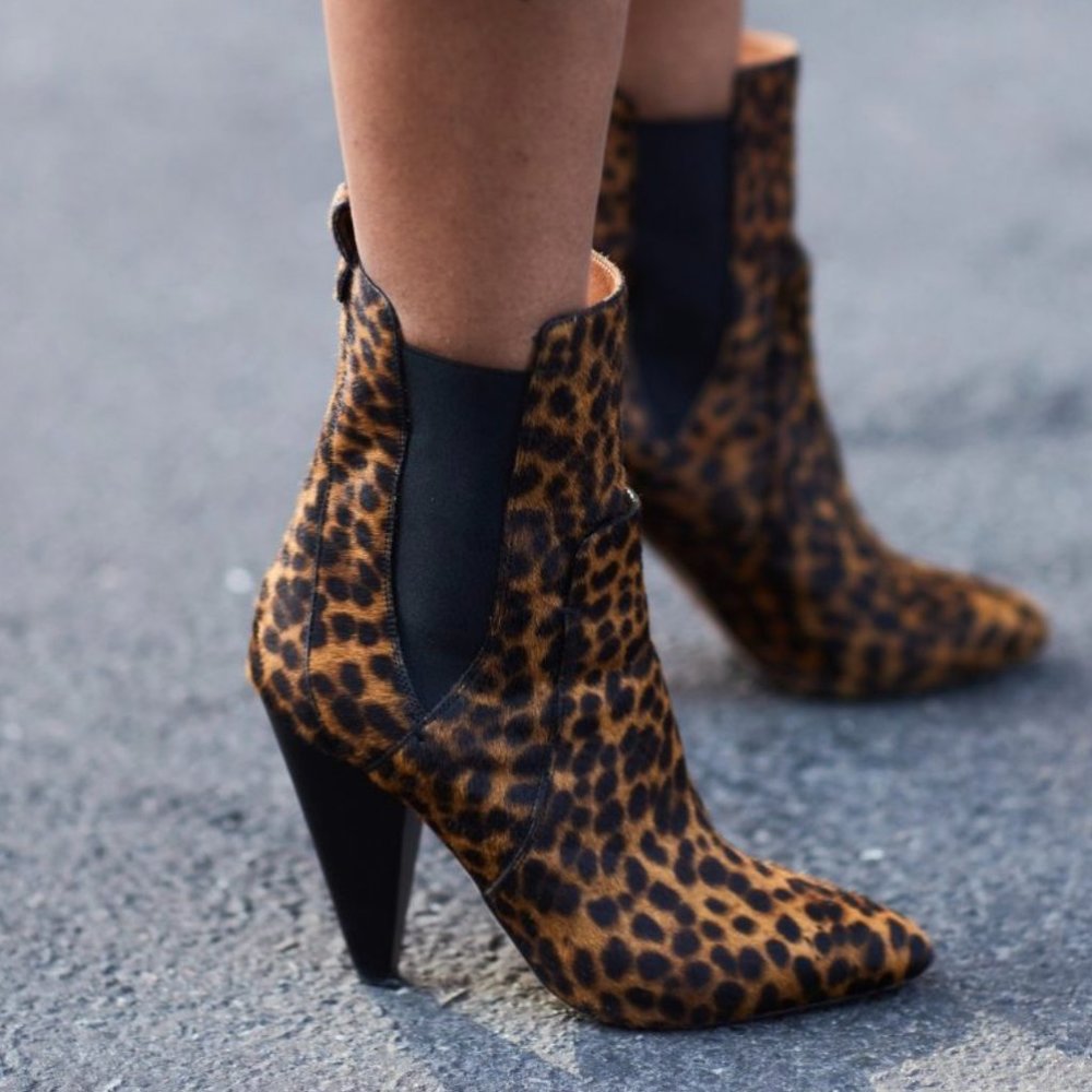 Veronica Beard Hudson Animal print ankle booties, Size 39.5